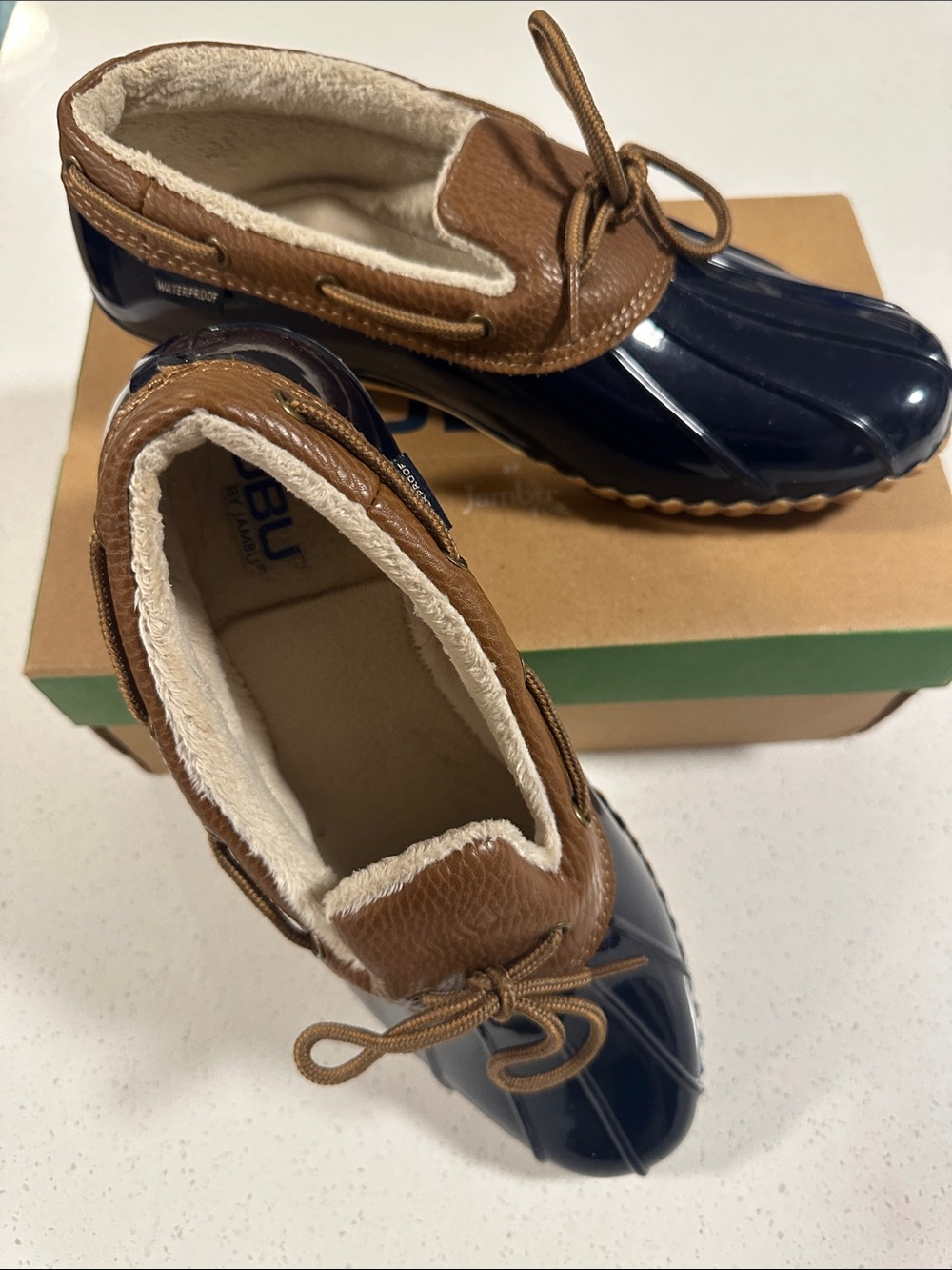 JBU Navy and Brown Fleece-Lined Duck Shoes (Size 11)